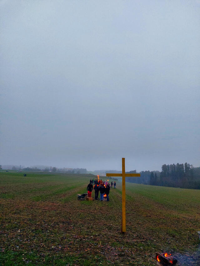 Mit Mahnfeuern gegen die Trasse 